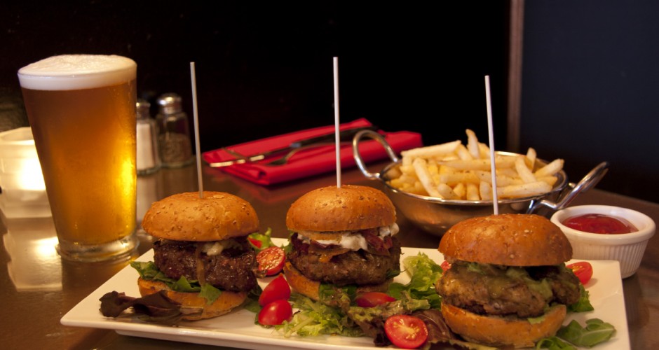 Degustação de cervejas especiais na Confraria Radisson Faria Lima - SP