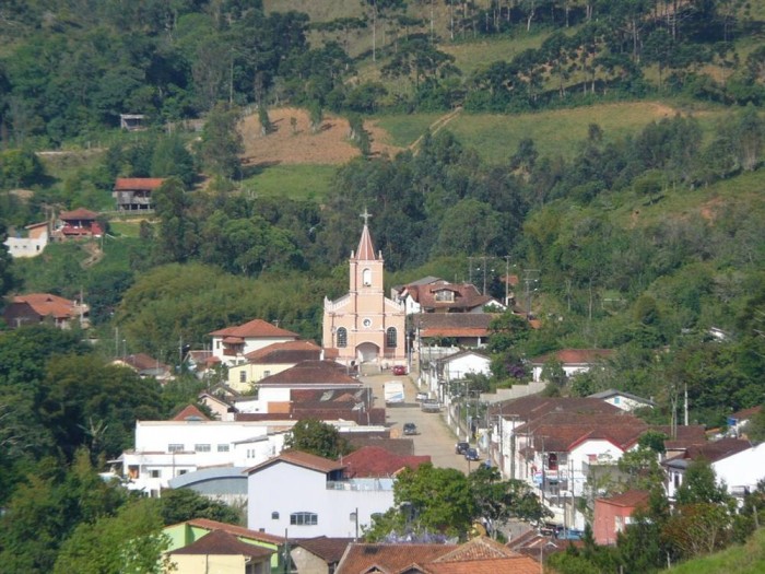 Saiba mais sobre Delfim Moreira MG Trilhas e Aventuras