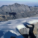Pirâmide Carstensz, uma das maravilhas dos 7 cumes conquistados por Niclevicz