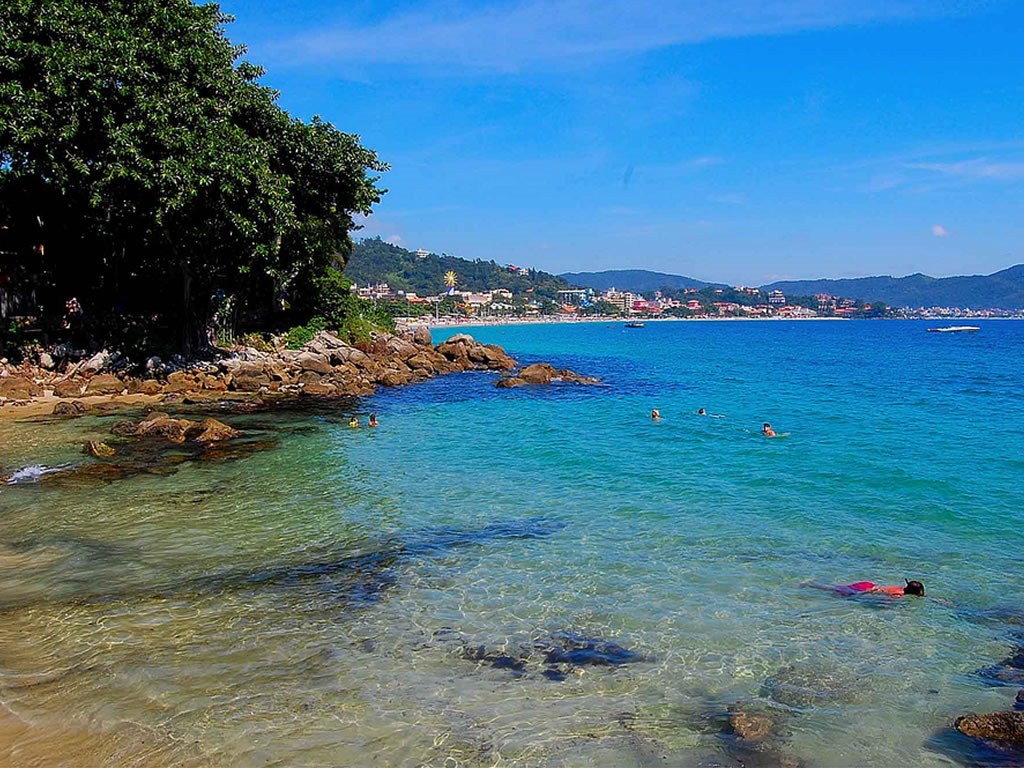 PRAIAS DE BOMBINHAS - MystrasMystras