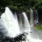 Cachoeira do Acaba Vida, em Barreiras - Foto: Joel Ramos