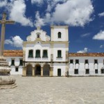 Igrejas históricas construídas nos século 17 e 18 despertam a curiosidade dos visitantes - Crédito: Marco Carrilho