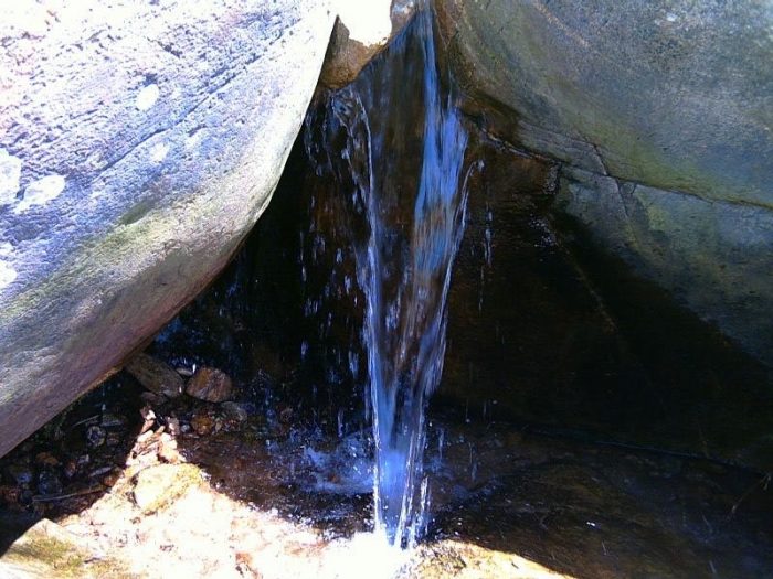 Cachoeira da Praia Vermelha - Santa Catarina