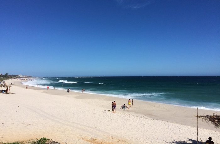 Praia de Itaúna em Saquarema