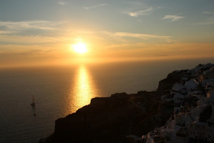 Pôr do sol em Oia, fechando a nossa visita à Santorini